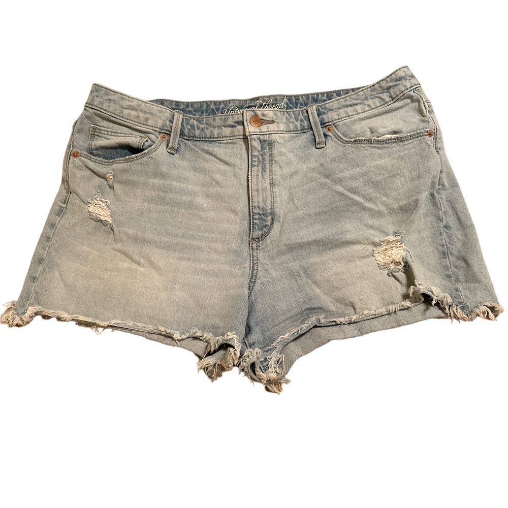 Universal Thread Cutoff Shorts